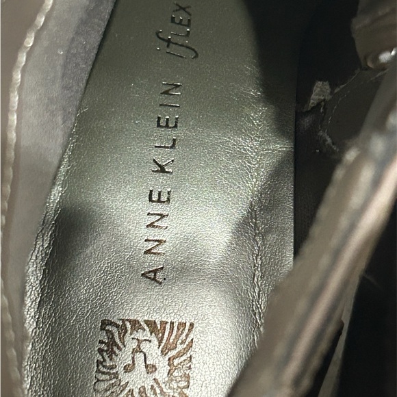 Anne Klein Faeryn Ankle Booties Taupe Leather Heels - Picture 6 of 9